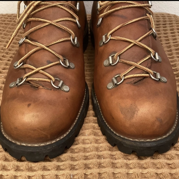 VTG Danner Mountain Light Leather Hiking Boots Mens Sz 11.5 EE WIDE Brown VIBRAM - Picture 3 of 12